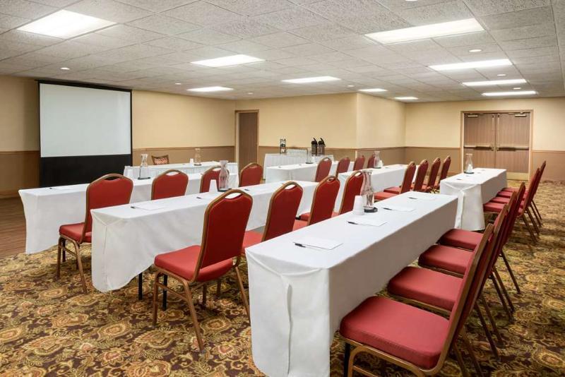 Country Inn & Suites By Radisson, Fargo, Nd Exterior foto